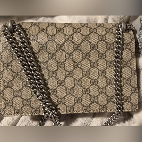 Basically new real Gucci crossbody - Picture 5 of 12